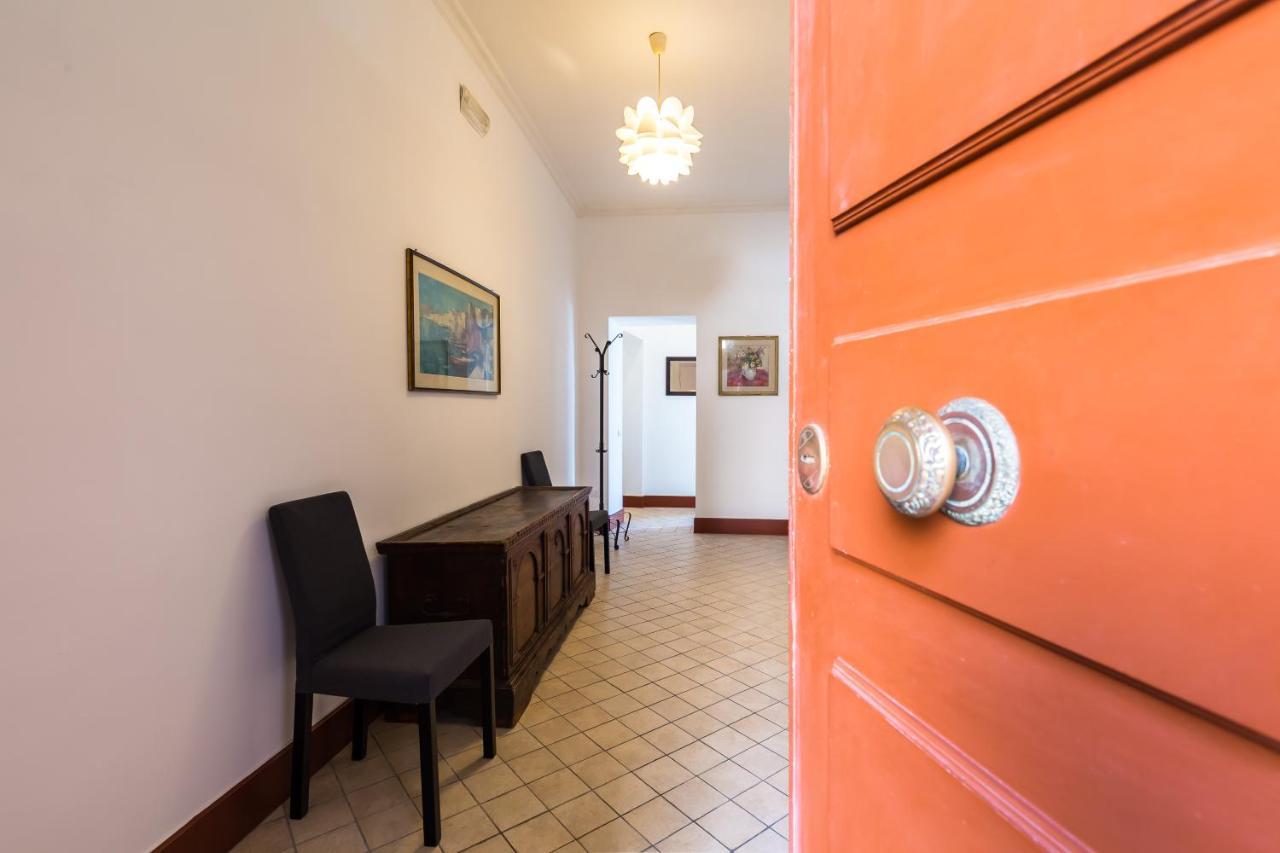 Lopez 20 A Big Family Apartment By Napoliapartments Ngoại thất bức ảnh