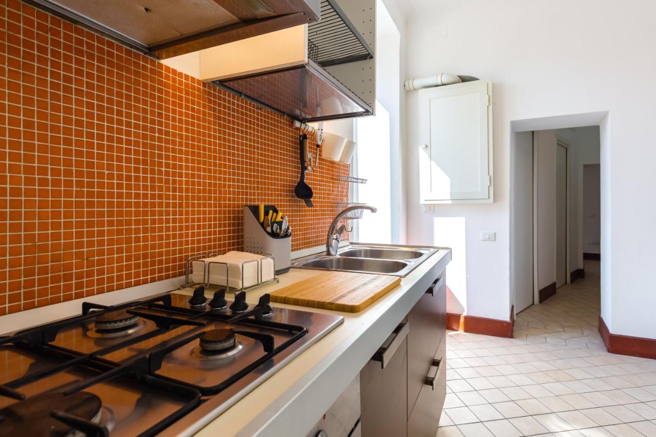 Lopez 20 A Big Family Apartment By Napoliapartments Ngoại thất bức ảnh